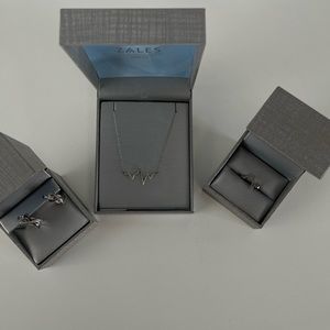 ZALES heartbeat jewelry set